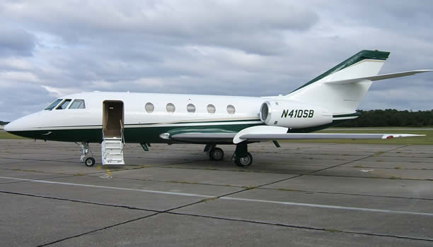 Falcon 20  Exterior